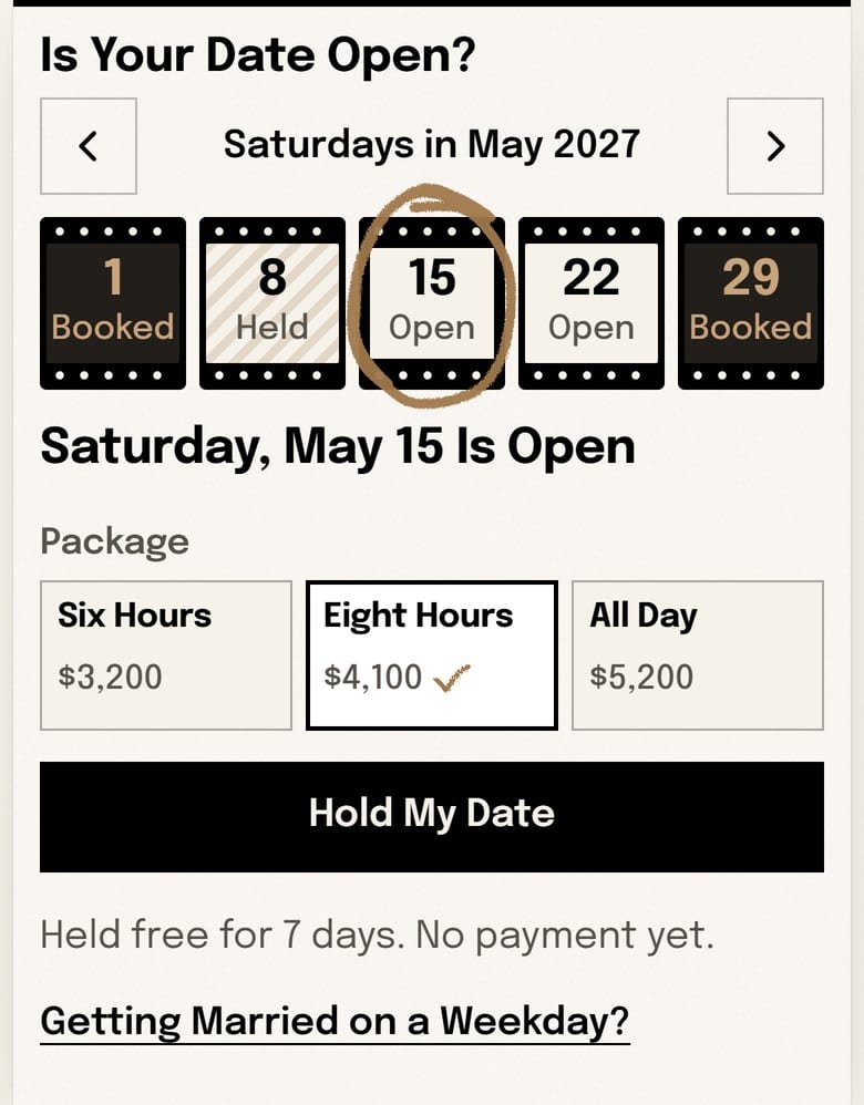 The Date Checker on Juniper Field Photography’s site, at phone size.